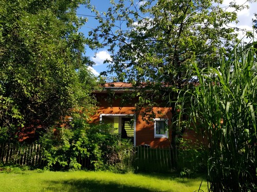 Ferienhaus 'Feigengarten, 85qm' mit Privatterrasse, Gemeinschaftsgarten und Wi-Fi