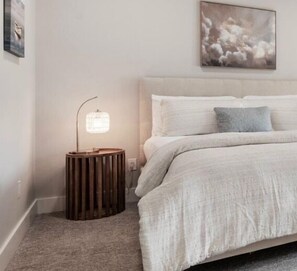 2 bedrooms, WiFi, bed sheets - MONKEY ISLAND LAKE VIEW CONDO, DECK WITH FIRE PIT+GRILL East (Afton)