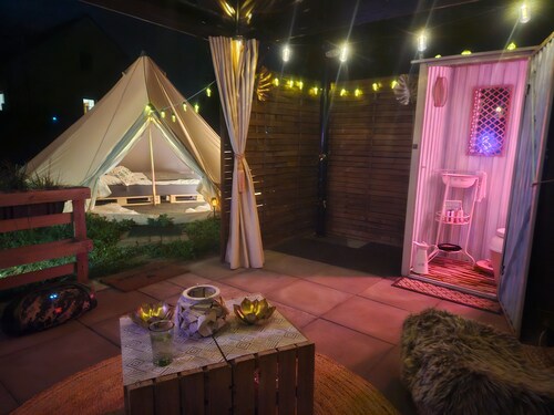Appartement 'Glampingzelt Mit Eigenem Garten' avec terrasse privée, jardin privé et Wi-Fi