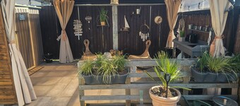 Apartamento 'Glampingzelt Mit Eigenem Garten' con terraza privada, jardín privado y Wi-Fi