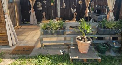 Ferienwohnung 'Glampingzelt Mit Eigenem Garten' mit Privatterrasse, Privatem Garten und Wi-Fi