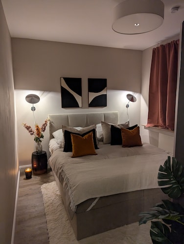 Moderne Wohnung mit Seeblick
