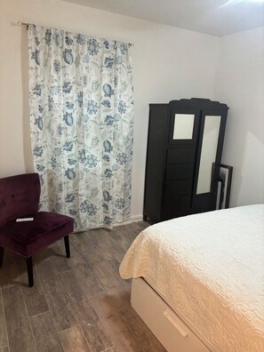 3 soverom, strykejern/-brett, wi-fi og sengetøy