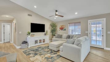 Smart TV, table football