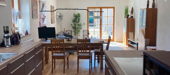 Ferienwohnung 'Wein' mit privater Terrasse, Gemeinschaftsgarten und Wi-Fi