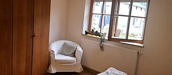Apartment 'Wein' with Private Terrace, Shared Garden and Wi-Fi