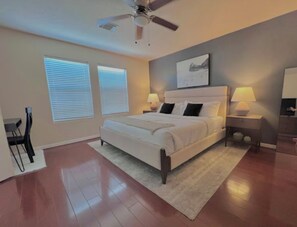 3 bedrooms, iron/ironing board, WiFi, bed sheets