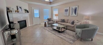 3-bedroom house in lovely Houston with AC, WiFi