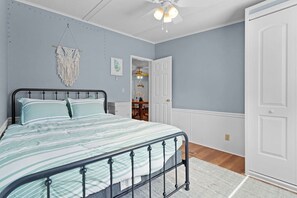 2 chambres, bureau, Wi-Fi, draps fournis