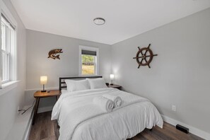 4 Schlafzimmer, Schreibtisch, WLAN, Bettwäsche