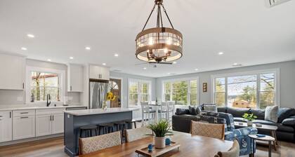 Central Location! 4BR w Boat Slip Option!