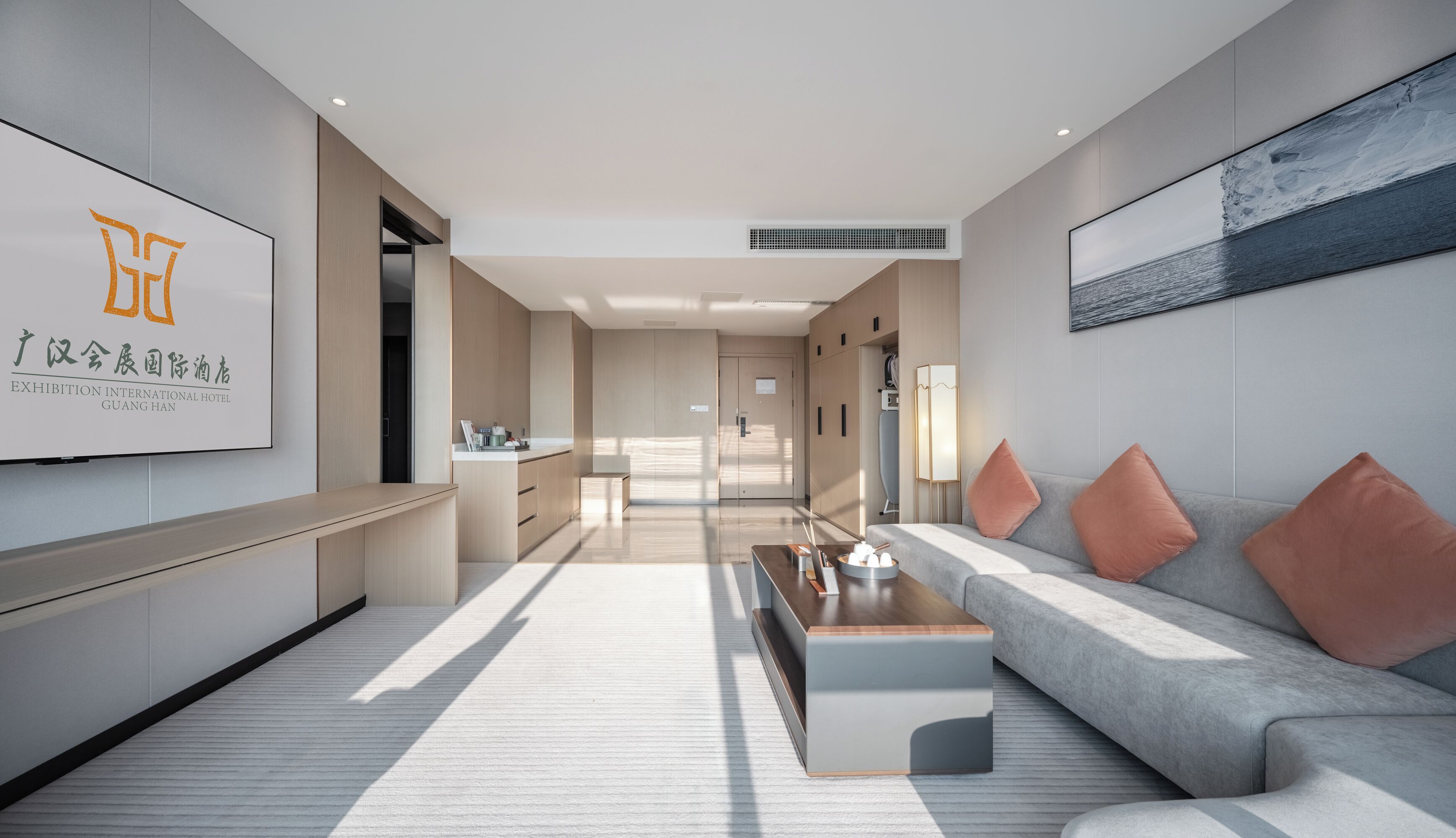 スタンダード スタジオスイート パークビュー | 高級寝具、羽毛の掛け布団、低反発ベッド、デスク