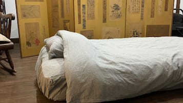 2 多间卧室、办公桌、熨斗/熨衣板、免费 WiFi