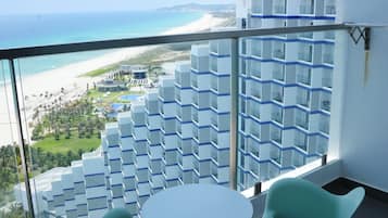 Deluxe Double or Twin Room, Balcony, Beach View | Desk, laptop workspace, soundproofing, free WiFi