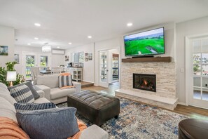 Unclassified image, 2 of 50, button