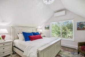 Unclassified image, 3 of 50, button