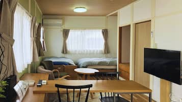 2 多间卧室、办公桌、免费 WiFi、床单