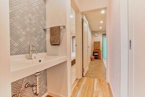 3 chambres, bureau, Wi-Fi gratuit