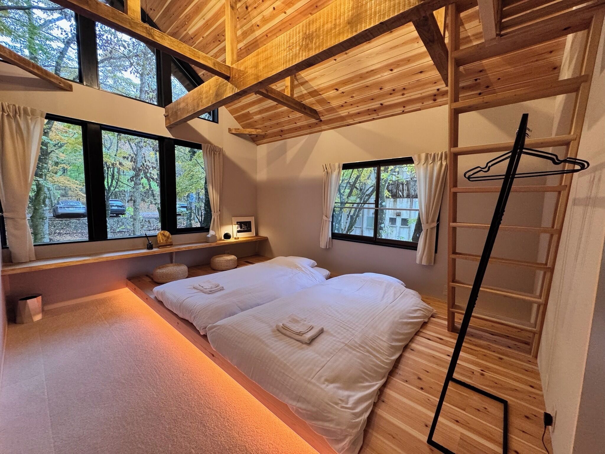 2 bedrooms, desk, free WiFi, bed sheets