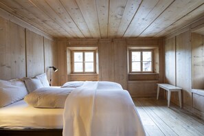 4 habitaciones, wifi gratis y ropa de cama 