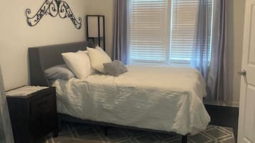 3 dormitorios, escritorio, wifi y ropa de cama