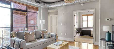 2 Schlafzimmer, Bügeleisen/Bügelbrett, WLAN, Bettwäsche