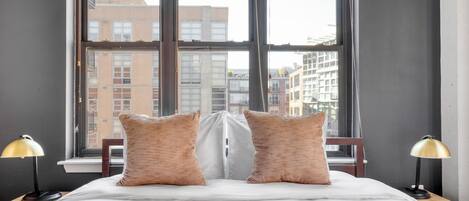 2 chambres, fer et planche Ă repasser, Wi-Fi, draps fournis