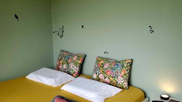 2 habitaciones, tabla de planchar con plancha y wifi gratis