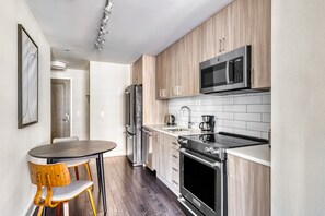 Fridge, microwave, oven, dishwasher