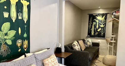 The Greenhouse : Cozy Adobe Casita for 2