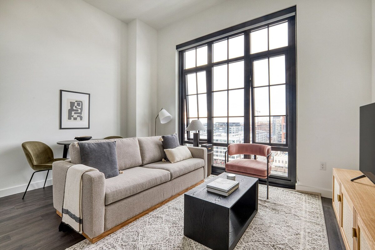 Blueground | Northeast Washington, pool, nr Union Market