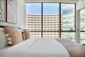 1 bedroom, iron/ironing board, WiFi, bed sheets - Blueground | Adams Morgan, rooftop, nr Dupont Circle (Washington, D.C.)