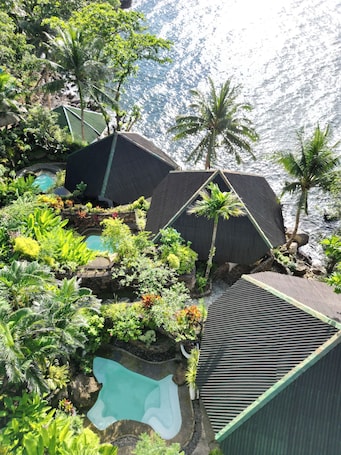 Exterior. Balihao Resort