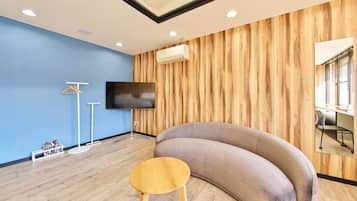 Comfort Room, City View | In-room safe, blackout drapes, soundproofing, iron/ironing board