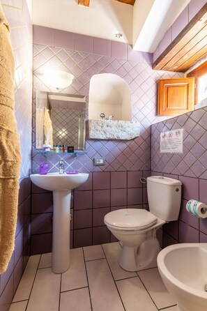 Sicilia Bedda | Badezimmer
