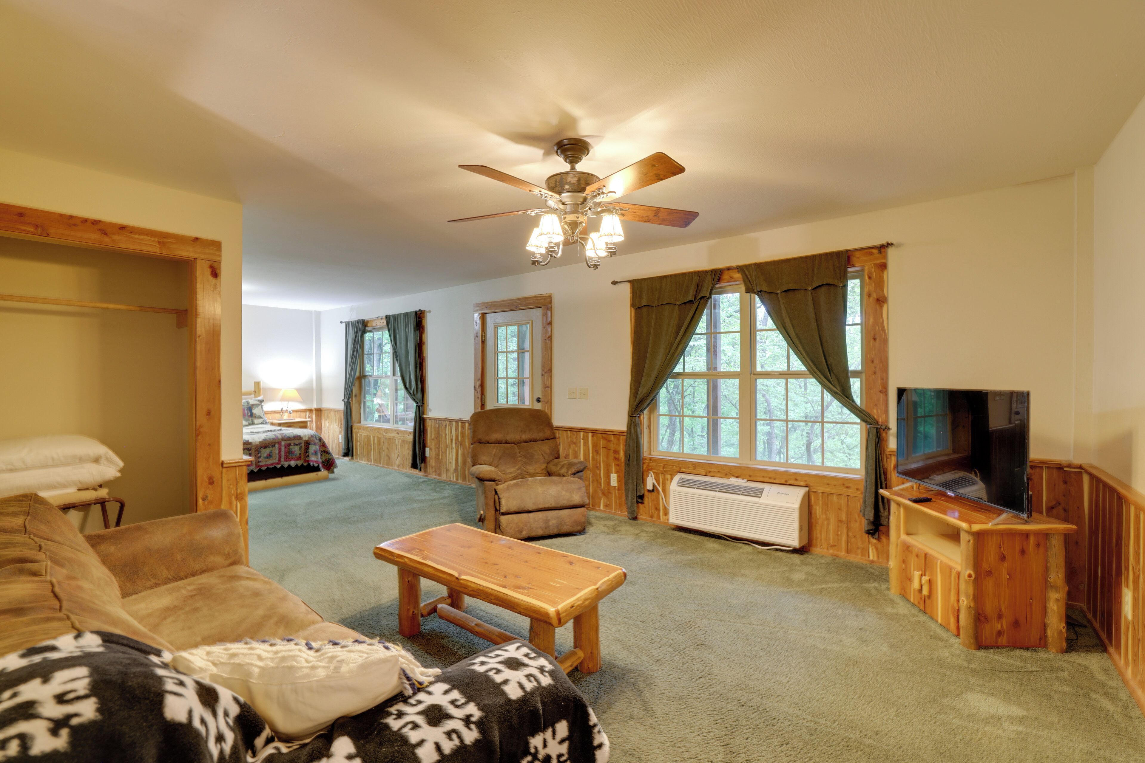 4 Mi To Marina: Cozy Log Cabin In Eureka Springs! - 比弗湖