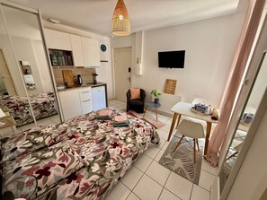 1 chambre, Wi-Fi, draps fournis