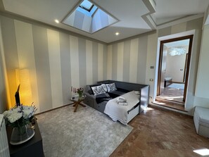 1 Schlafzimmer, Bügeleisen/Bügelbrett, kostenloses WLAN