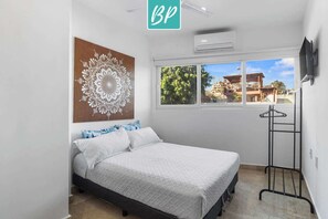 2 habitaciones, escritorio, wifi y ropa de cama 