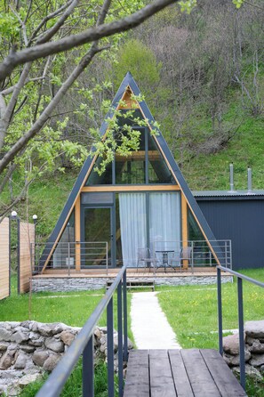 Front of property - Ari Home Aghveran (Agveran)