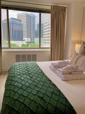 1 bedroom, desk, iron/ironing board, free WiFi