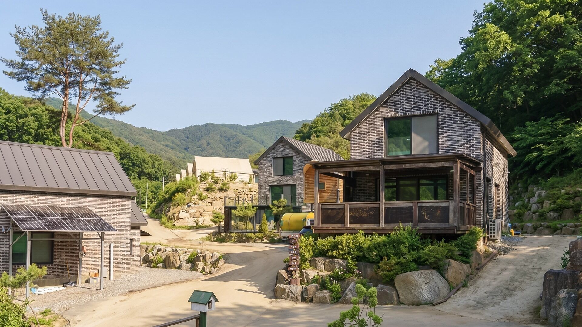 베이직룸, 침실 2개 (The Hill (House/Fireplace/Karaoke)) | 1 개의 침실, 무료 WiFi