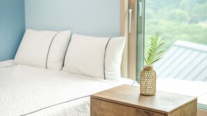 Basic Room, 2 Bedrooms (Blue Hill (House/Fireplace/Karaoke))