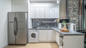 Camera Basic, 2 camere da letto (Pine View (House/Fireplace/Karaoke)) | 1 camera, Wi-Fi gratuito