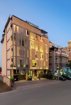Front of property - Oraka by My Downtown Aura Hotel (Udaipur)