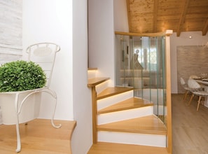 Talo (Holiday Home) | Portaikko