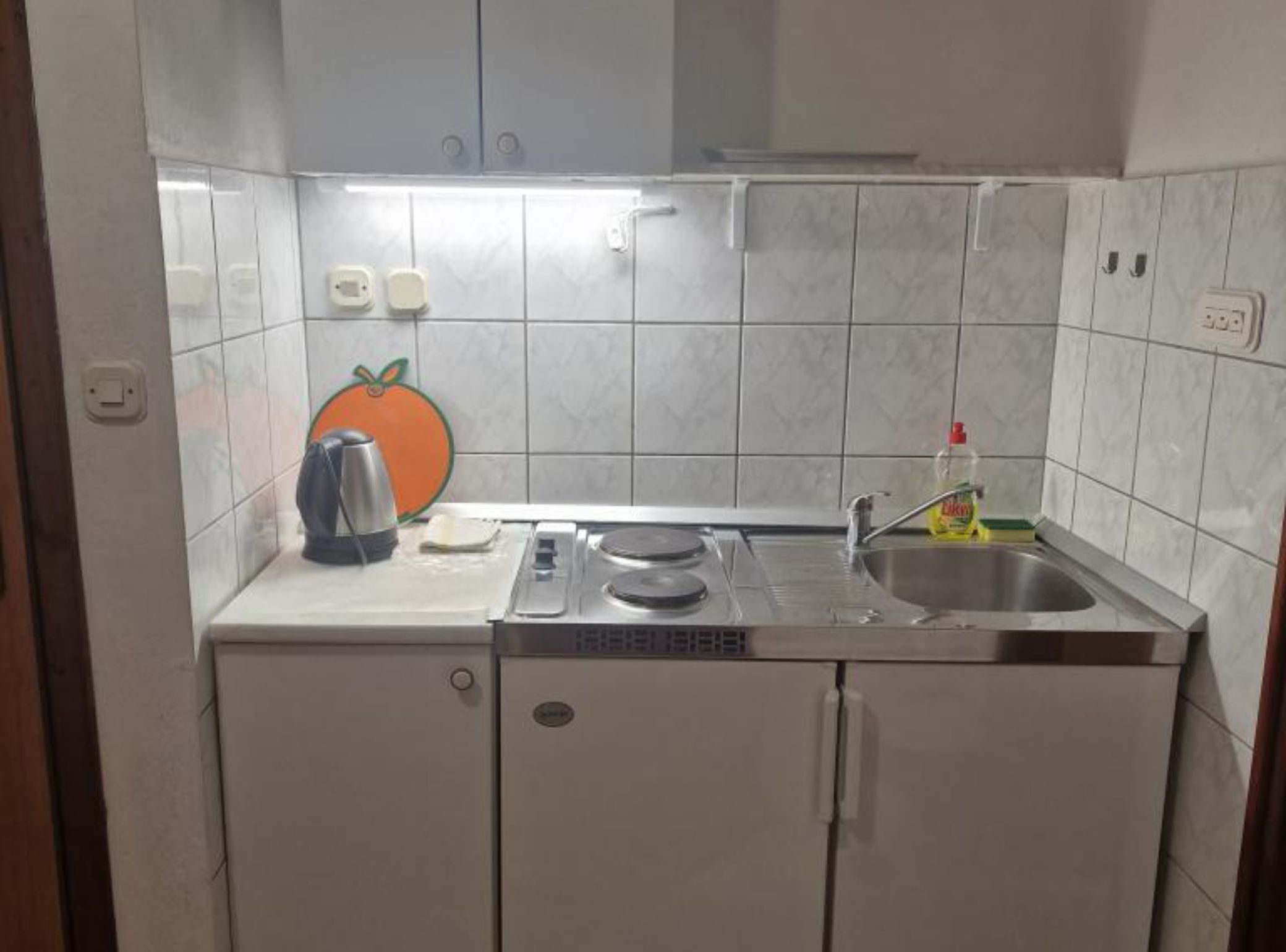 Apartment (One Bedroom Apartment with Balcony an) | Eigene Küche | Kühlschrank, Toaster, Kochgeschirr/Geschirr/Besteck