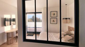 2 chambres, fer et planche Ă repasser, Wi-Fi, draps fournis