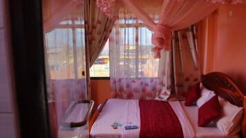Deluxe Double Room, City View | Free WiFi, bed sheets