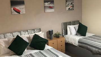 3 Schlafzimmer, Bügeleisen/Bügelbrett, Internetzugang, Bettwäsche